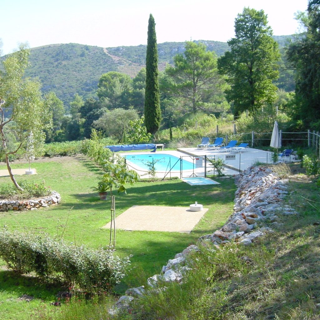 Jardin et piscine